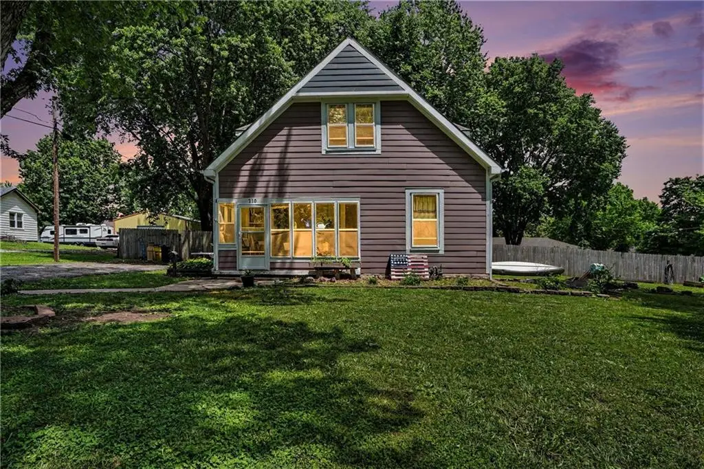 210 N Ingles Street, Lawson, MO 64062 - #1