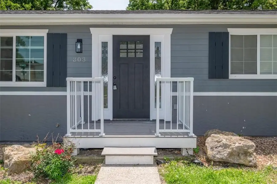 303 W Front Street, Grain Valley, MO 64029 - #3