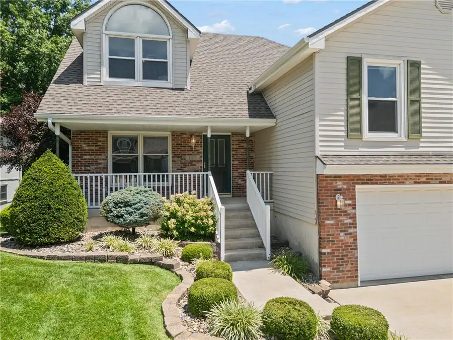 3329 Gateway Drive, Independence, MO 64057 - #3