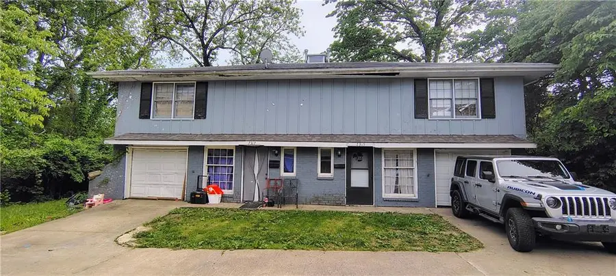 7315 Cleveland Avenue, Kansas City, MO 64132 - #2