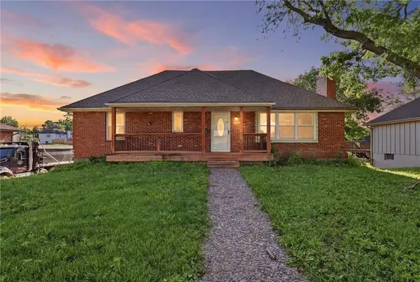 3404 S Grand Avenue, Independence, MO 64055