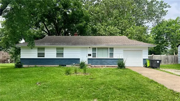204 N Park Drive, Belton, MO 64012