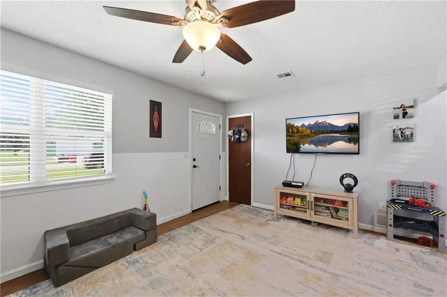 505 N Olive Street, Holden, MO 64040 - #3