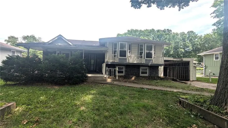 1209 SW Madison Street, Lees Summit, MO 64081 - #2