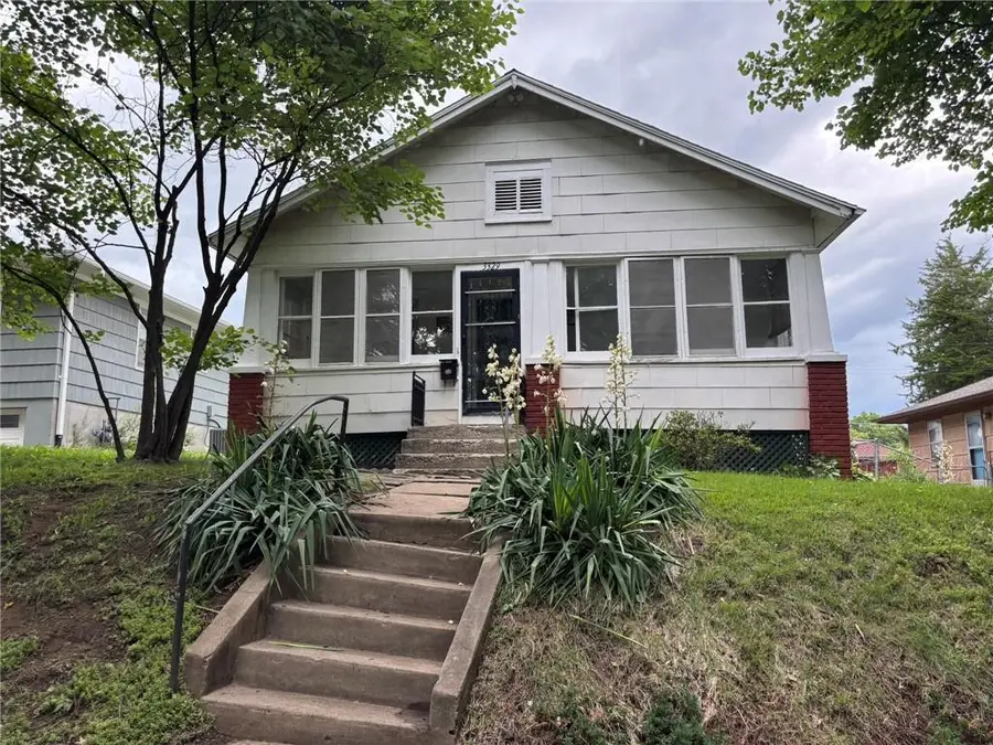 3329 Duncan Street, Saint Joseph, MO 64507 - #2
