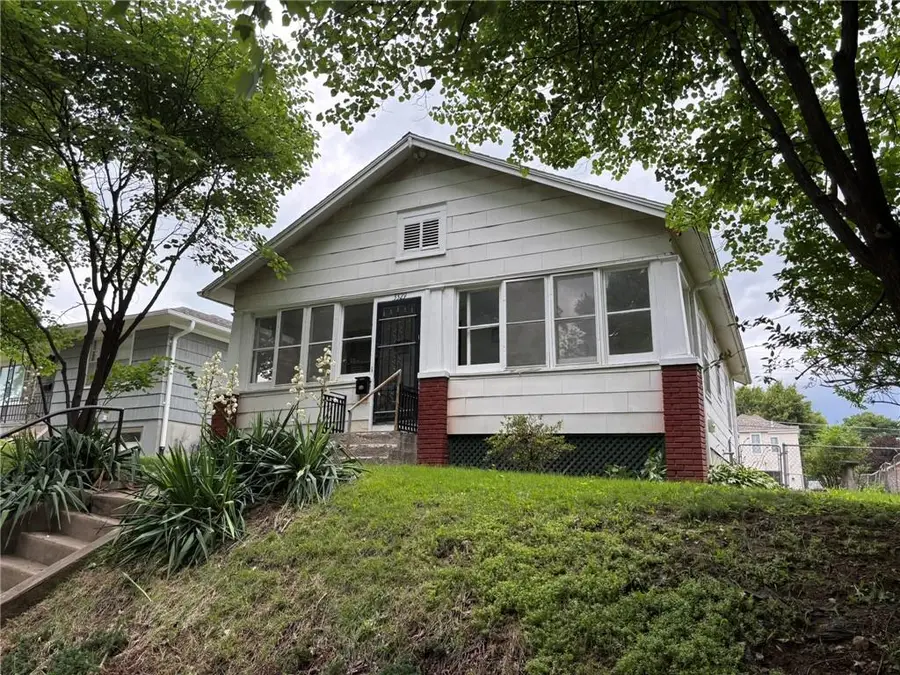 3329 Duncan Street, Saint Joseph, MO 64507 - #3
