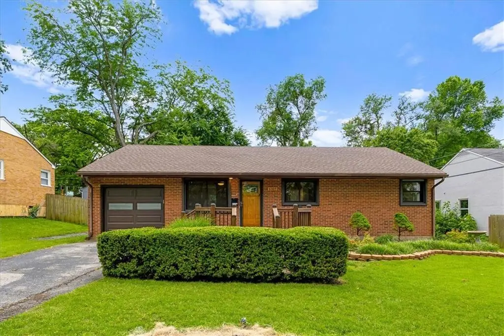 6305 W 82nd Terrace, Prairie Village, KS 66204 - #1