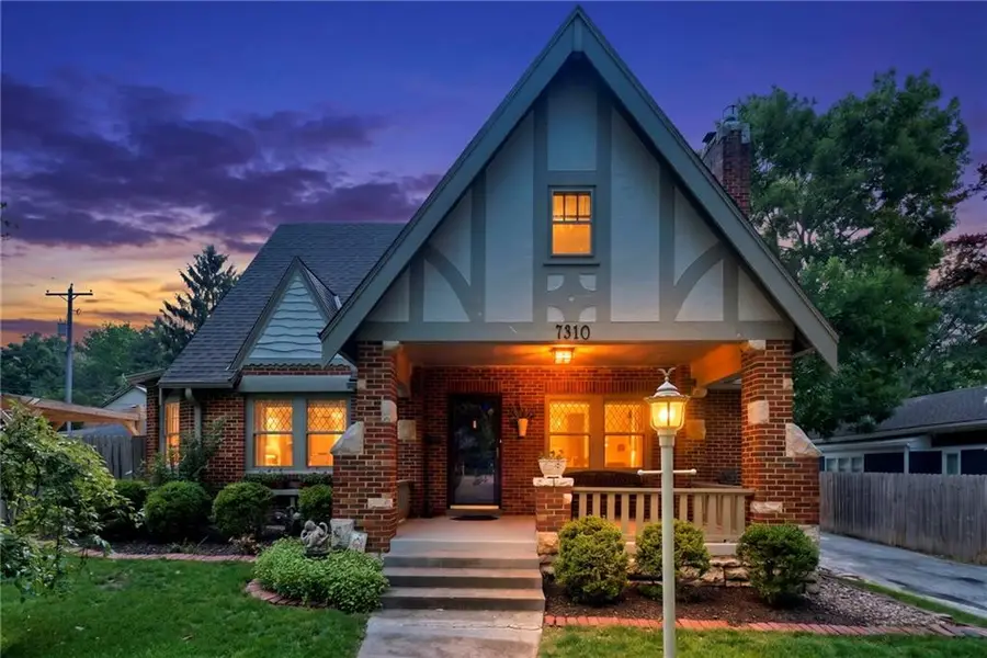 7310 Mercier Street, Kansas City, MO 64114 - #3