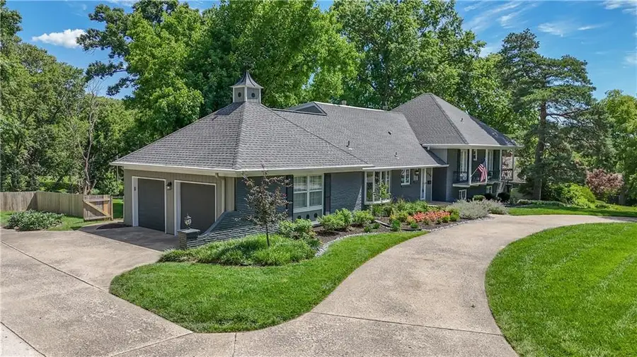 2444 W 103rd Street, Leawood, KS 66206 - #3