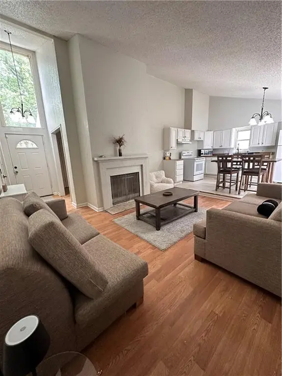 9516 Manning Avenue, Kansas City, MO 64134 - #2