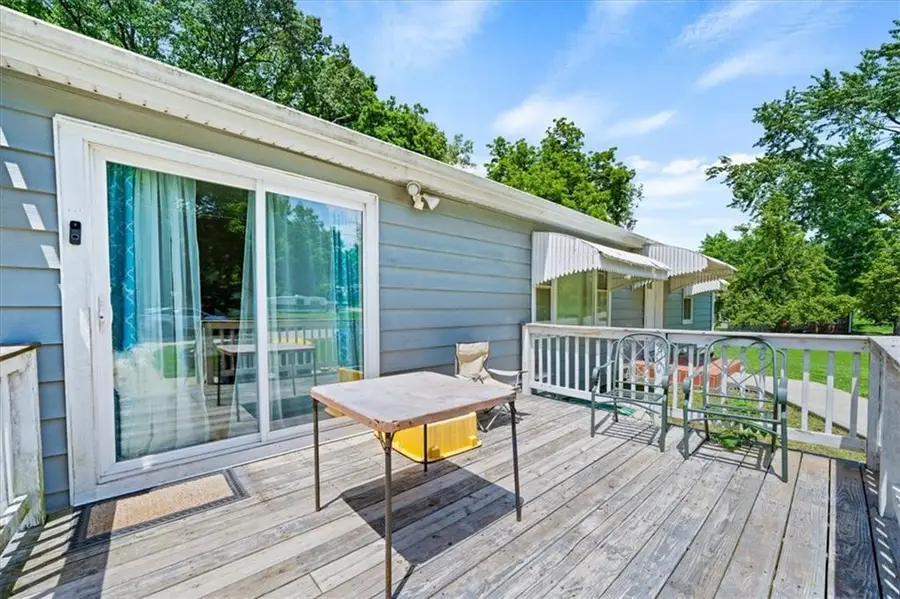 142 S Sugar Creek Boulevard, Independence, MO 64054 - #2