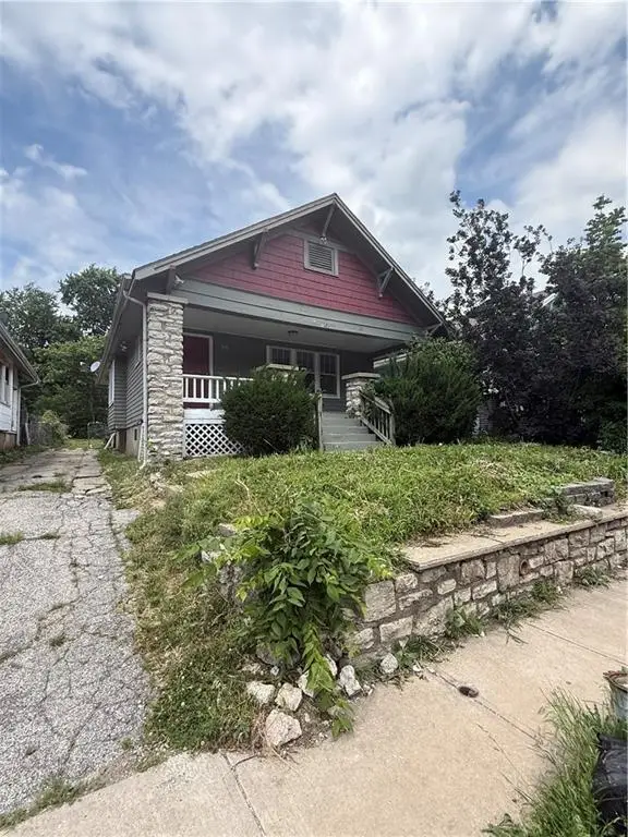 1220 S Ash Avenue, Independence, MO 64052 - #2
