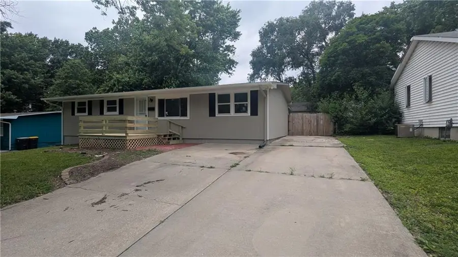 8602 E 91st Terrace, Kansas City, MO 64138 - #3