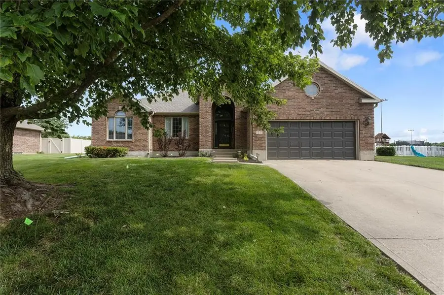 605 W Kirkpatrick Street, Odessa, MO 64076 - #2