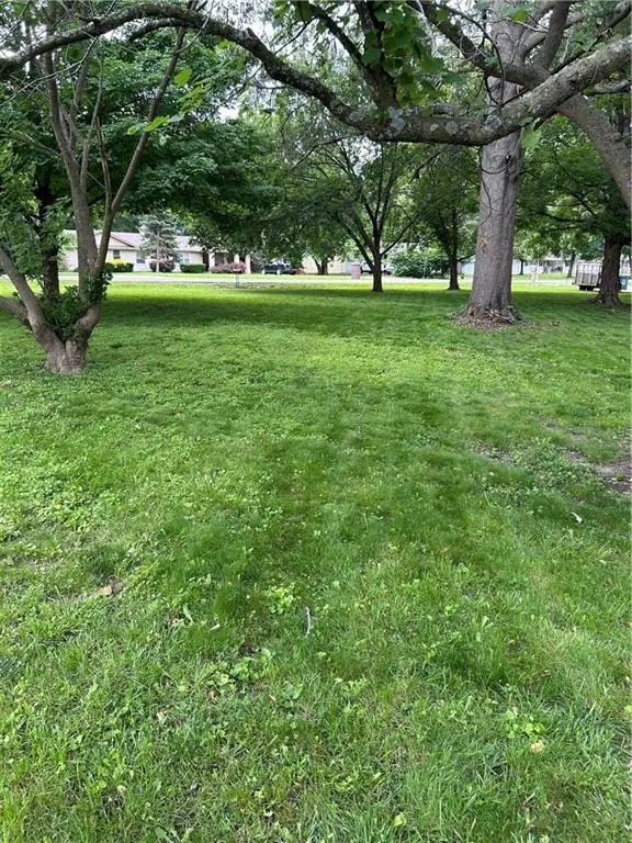 412 NW Donovan Road, Lees Summit, MO 64063 - #1