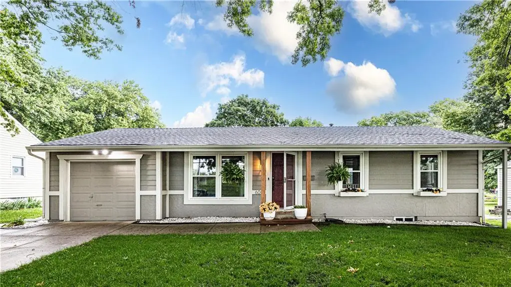 608 NW O'brien Road, Lees Summit, MO 64063 - #1