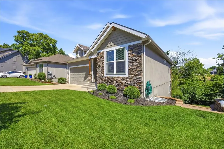 23152 W 126 Street, Olathe, KS 66061 - #2