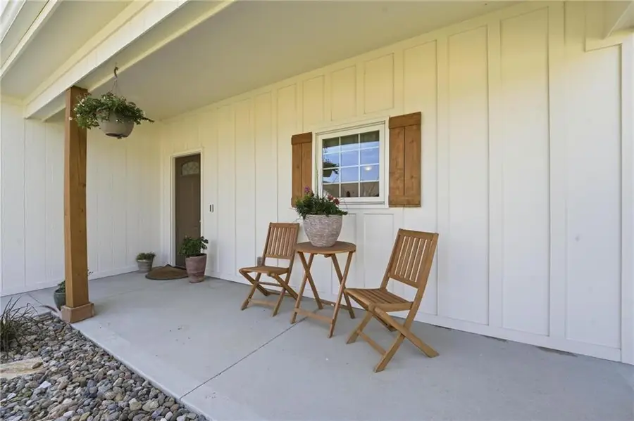 409 NE Ash Street, Oak Grove, MO 64075 - #2