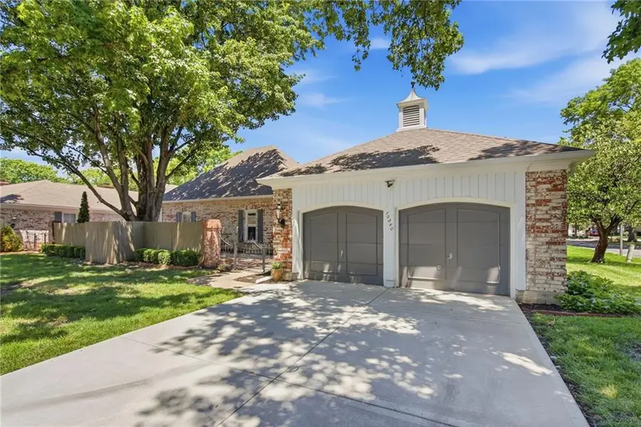 10240 Conser Street, Overland Park, KS 66212 - #2