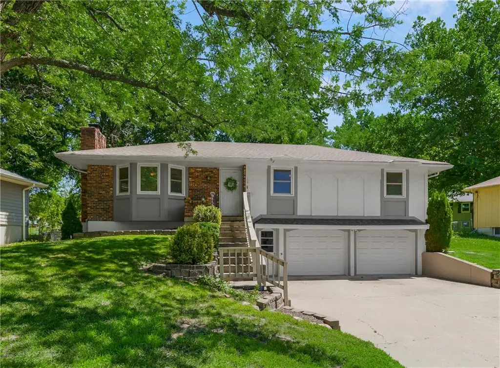 105 Continental Drive, Lansing, KS 66043 - #1