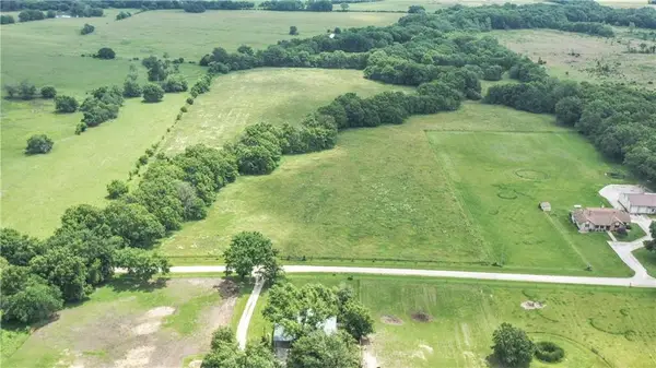 0000 S Mcclellen Road, Drexel, MO 64742