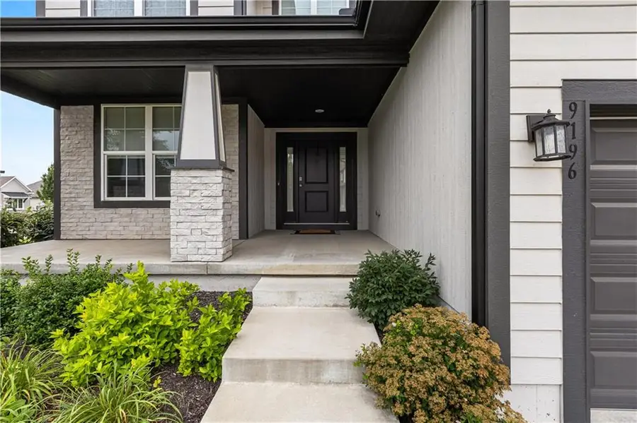 9196 Green Road, Lenexa, KS 66227 - #2