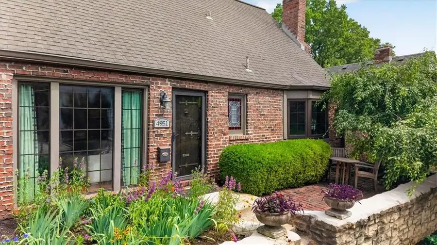 4951 State Line Road, Kansas City, MO 64112 - #3