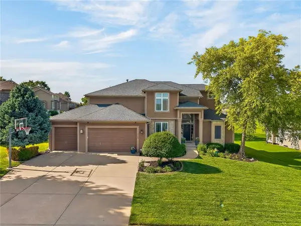 24004 W 68th Street, Shawnee, KS 66226