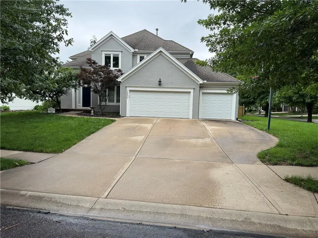 15820 Briar Street, Overland Park, KS 66224 - #1
