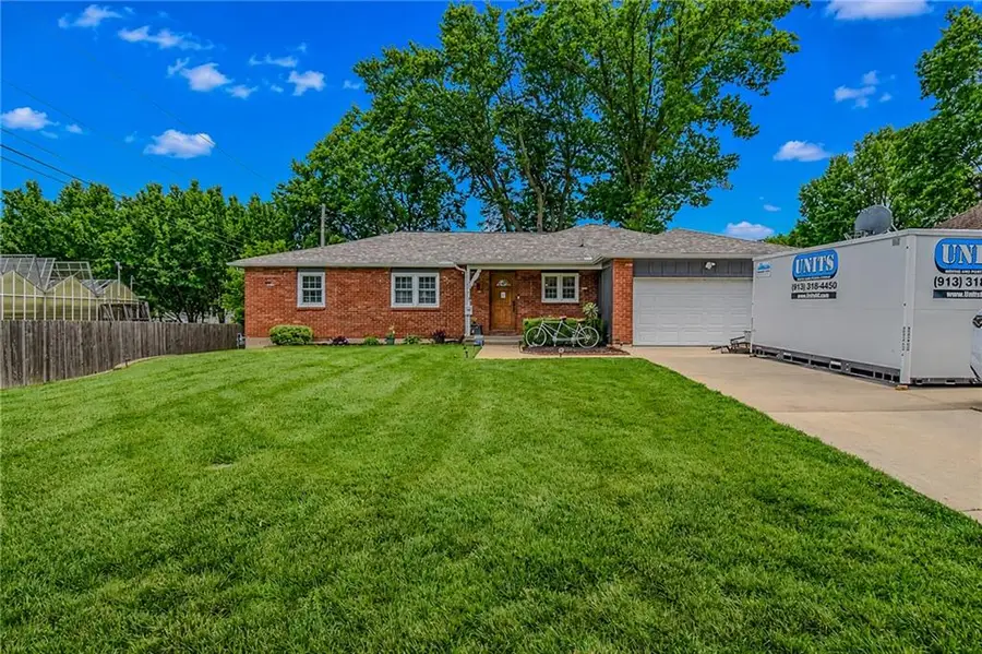 11203 W 71st Street, Shawnee, KS 66203 - #3