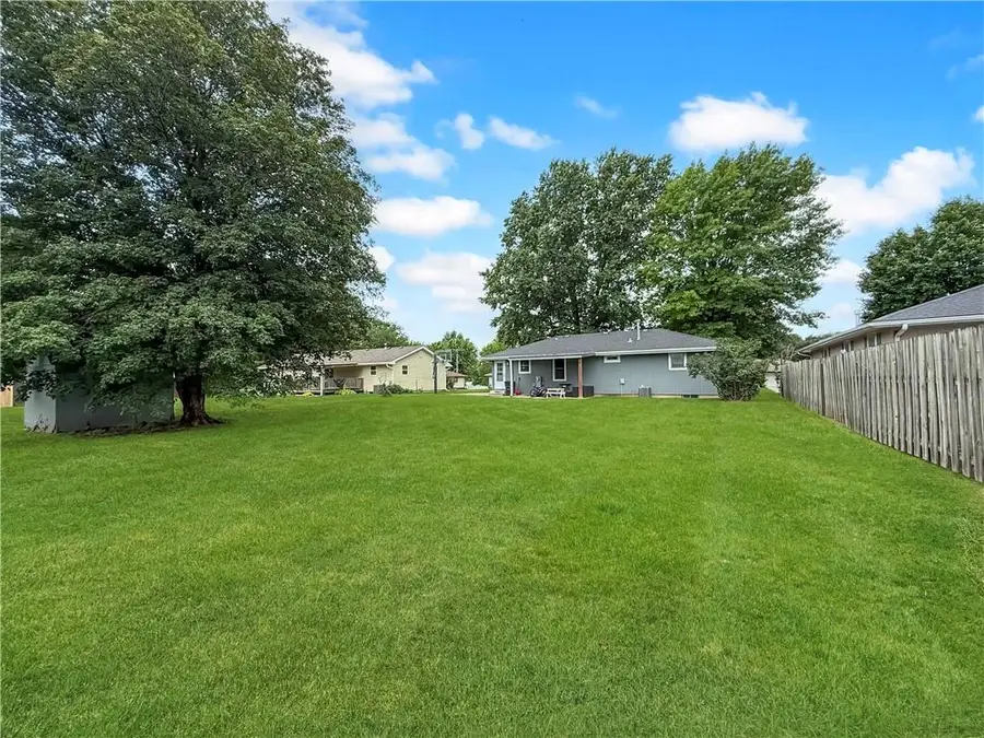 2005 Cypress Street, Higginsville, MO 64037 - #2