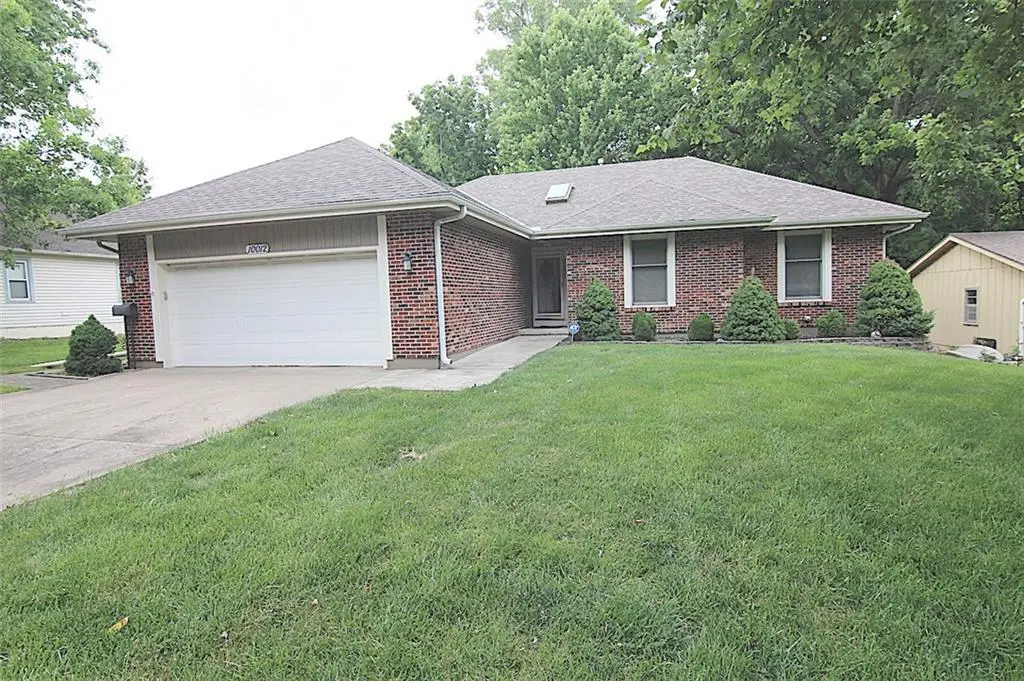10012 E 72nd Street, Kansas City, MO 64133 - #1