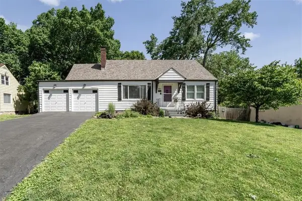 4338 Wood Avenue, Kansas City, KS 66102