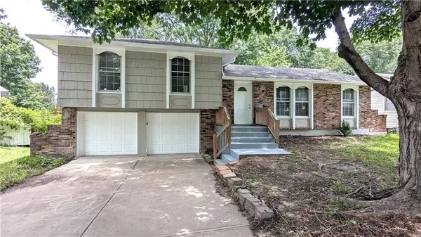 8919 Stark Avenue, Kansas City, MO 64138