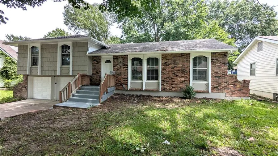 8919 Stark Avenue, Kansas City, MO 64138 - #3