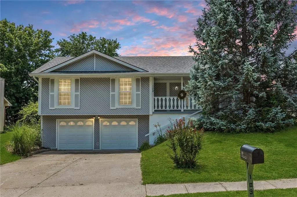 109 NW 101st Place, Kansas City, MO 64155 - #1