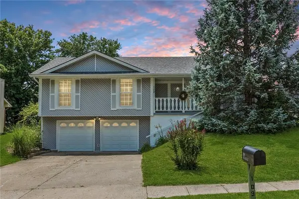 109 NW 101st Place, Kansas City, MO 64155