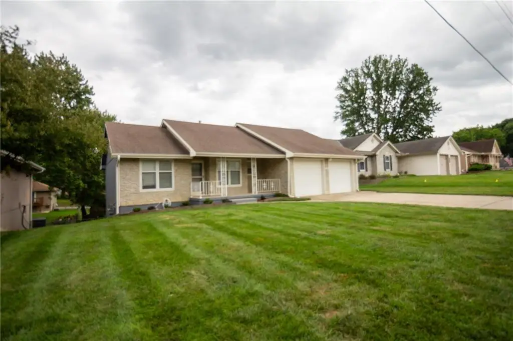 1213 Milwaukee Street, Excelsior Springs, MO 64024 - #1
