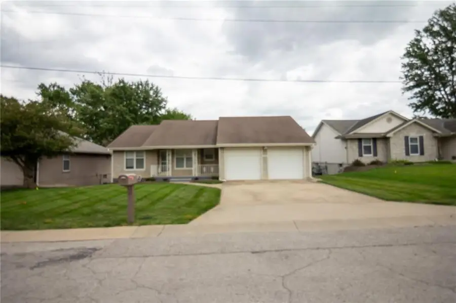 1213 Milwaukee Street, Excelsior Springs, MO 64024 - #2