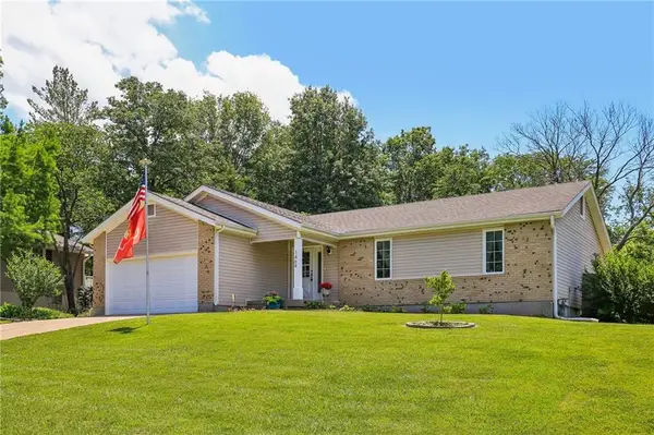 1464 Grandview Drive, Warrensburg, MO 64093