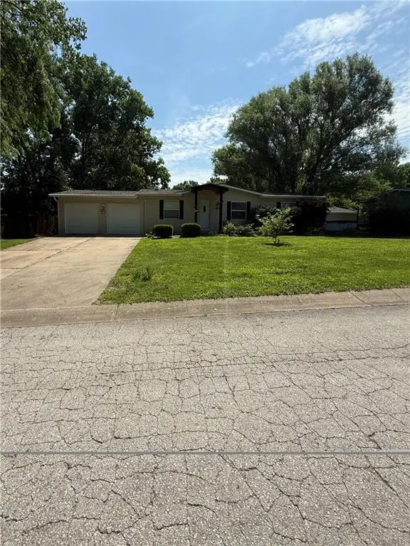 193 SE 51st Road, Warrensburg, MO 64093