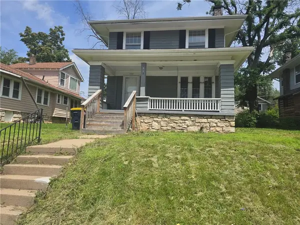 5341 Wayne Avenue, Kansas City, MO 64110