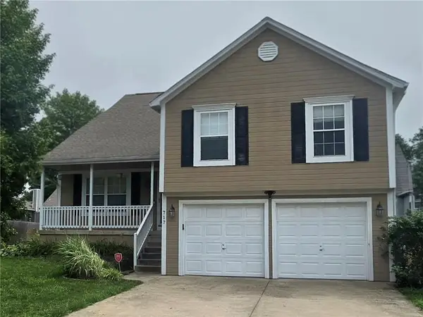 717 Canter Street, Raymore, MO 64083