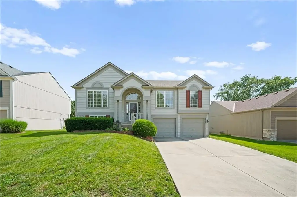 1835 W Concord Drive, Olathe, KS 66061 - #1