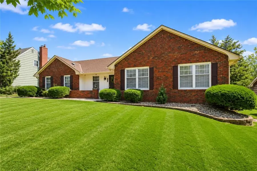 11601 Wornall Road, Kansas City, MO 64114 - #2