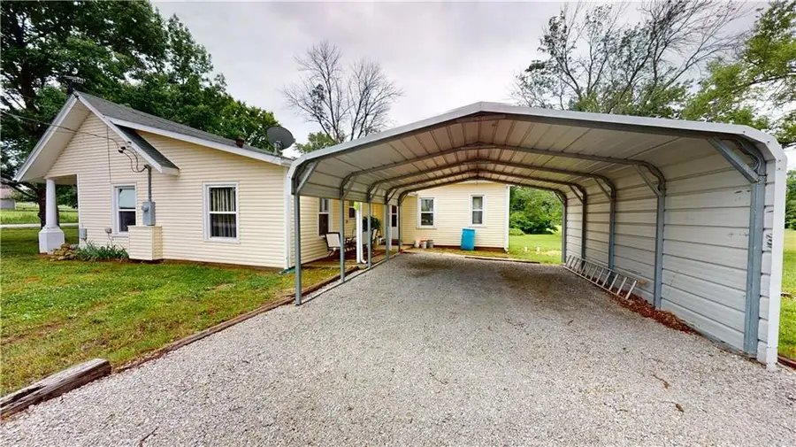 13972 E Nighthawk Road, Nevada, MO 64772 - #3