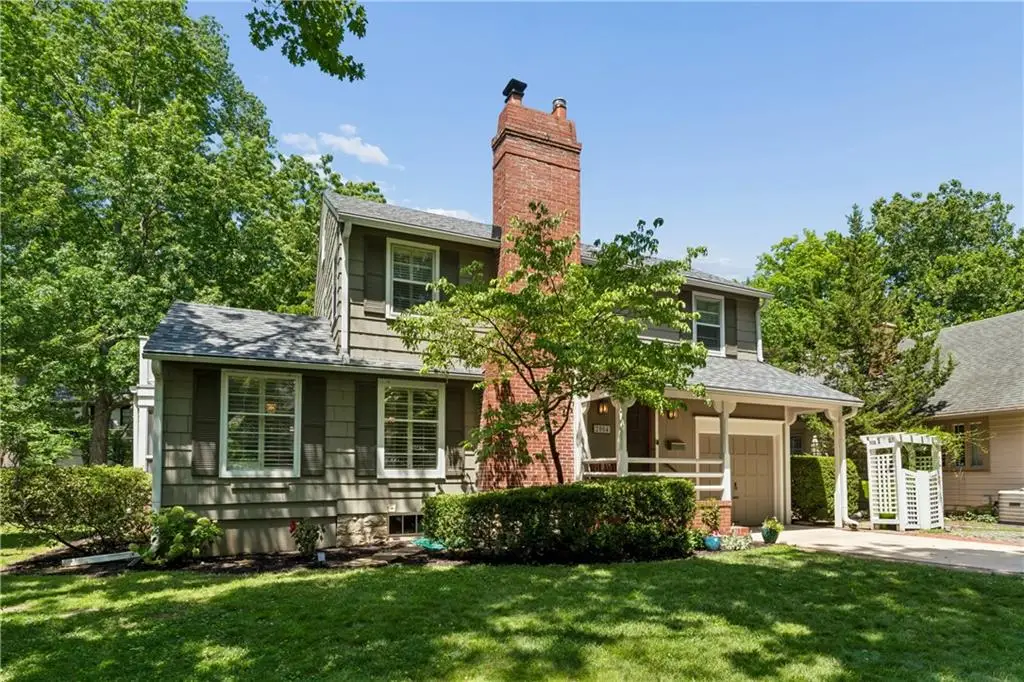 2004 W 50th Street, Westwood Hills, KS 66205 - #1