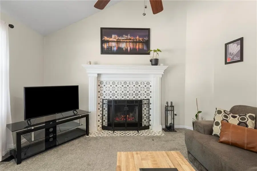 11204 N Booth Avenue, Kansas City, MO 64157 - #3