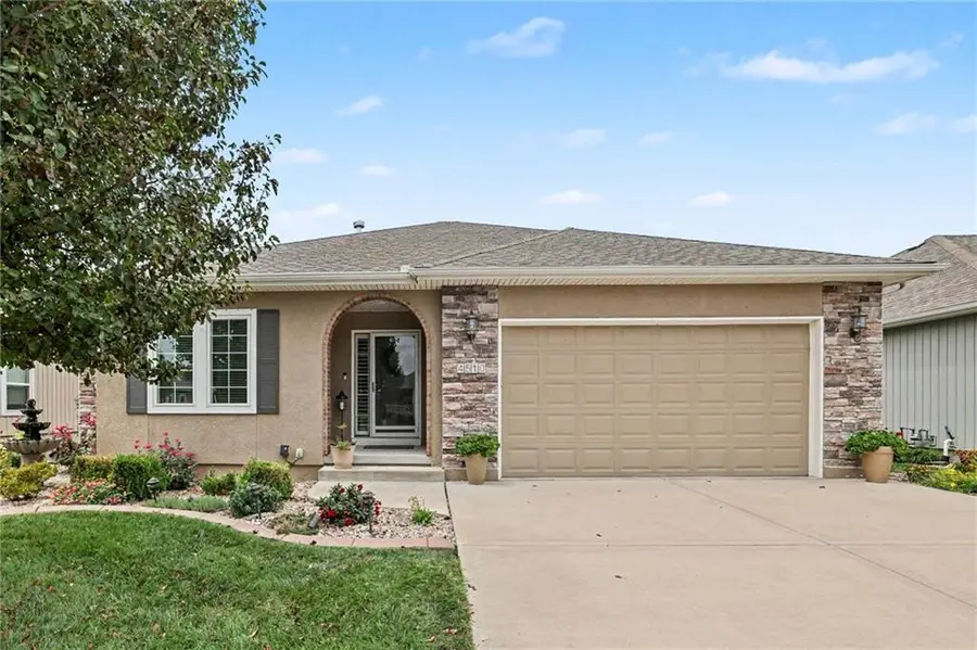 4510 SW Olympia Drive, Lees Summit, MO 64082 - #2