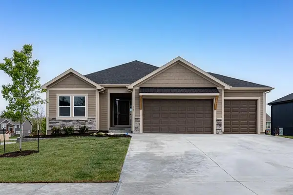 15601 Austin Court, Basehor, KS 66007